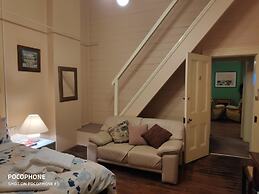 Bourke Apartments