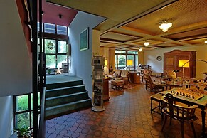 Hotel Orbtal