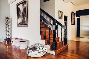 So Art Guesthouse & Hostel