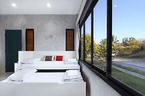 White Knot Khao Yai