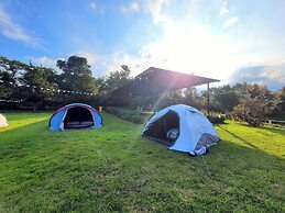 White Knot Khao Yai