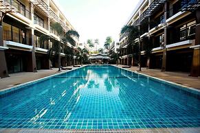 Summer Tree Hotel
