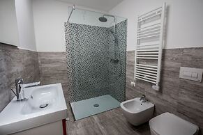 HOMIQUO - Royal Suite Como Lake