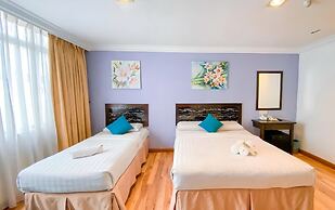 Royal Queenspark Hotel