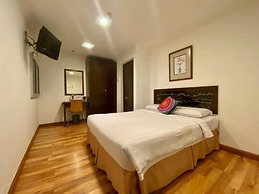 Royal Queenspark Hotel