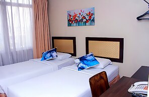 Royal Queenspark Hotel