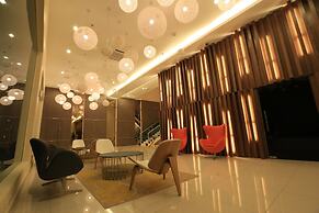 Supreme Hotel