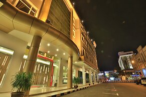 Supreme Hotel