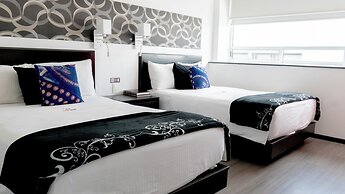 Hotel Black