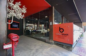 Hotel Black