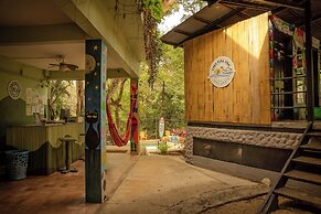 Casa Pura Vida Surf Hostel