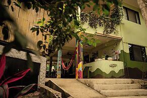 Casa Pura Vida Surf Hostel