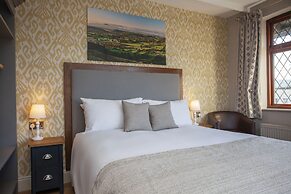 Woodborough Inn