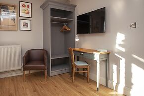 Woodborough Inn