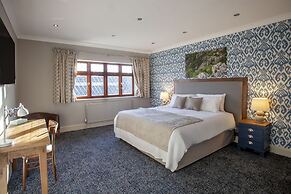Woodborough Inn