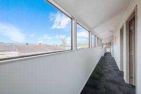 Greenlane Motel