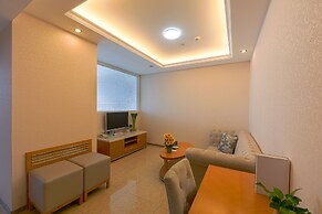 Royal River Apartment