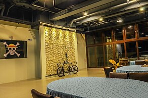Calamari Hostel