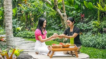 Honai Resort