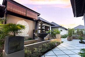 Solo Villas and Retreat