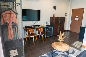 Wealth Boutique Hotel