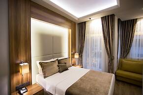 Bonne Sante Hotel