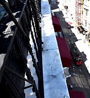 Bonne Sante Hotel