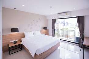 The Journey Hotel