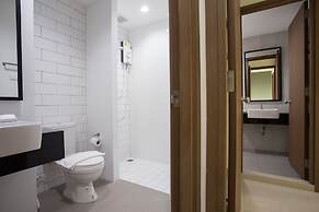 The Journey Hotel