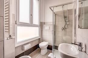 Floor 6 Boutique Rooms by DOT Suites