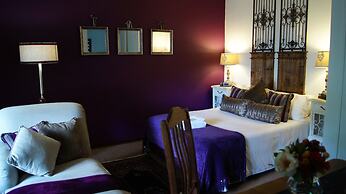 Cunningham Cottage Guest House