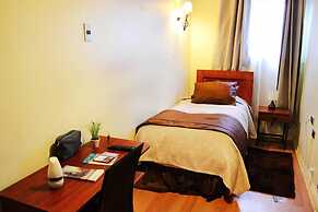 Hostal Almenas