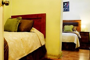 Hostal Almenas