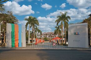 Kosmos Apart Hotel
