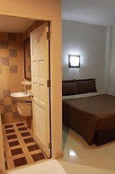 Pornkasem House