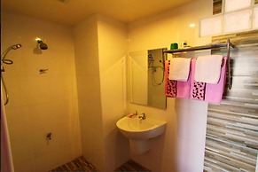 Maesai Orchid Hotel