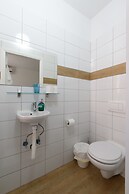 Beach View Apartments And Studio