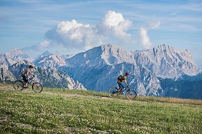 Mirabell Dolomites Hotel - Luxury - Ayurveda & Spa