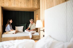 Mirabell Dolomites Hotel - Luxury - Ayurveda & Spa