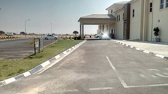 Thakadu Hotel, Casino & Conference Centre