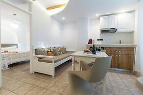 Spiros Hotel