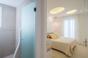 Spiros Hotel