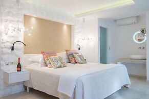 Spiros Hotel