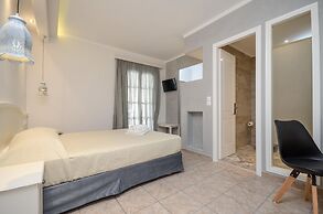 Spiros Hotel