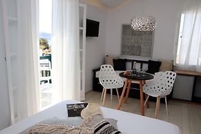 Spiros Hotel