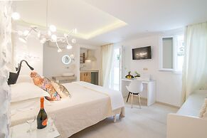 Spiros Hotel