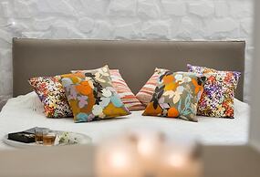 Spiros Hotel