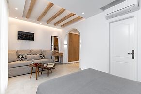 Spiros Hotel