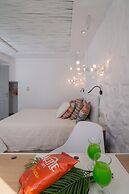 Spiros Hotel