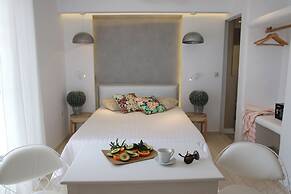 Spiros Hotel